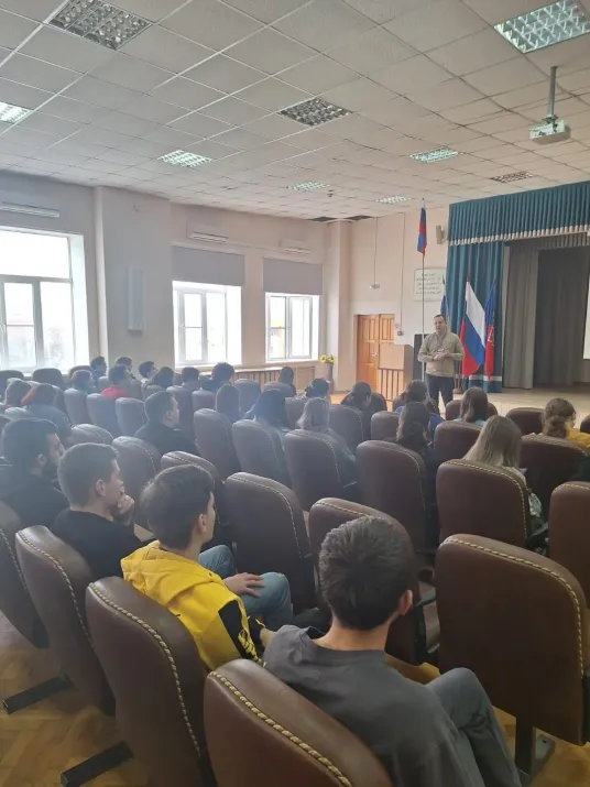 Наш Морской Институт ФЛАГМАН проводит профориентационную работу